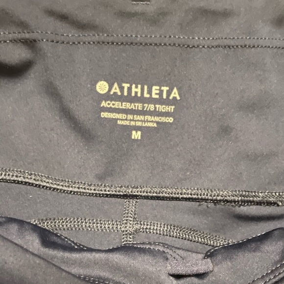 ATHELA Accelerate 7/8 Tight Leggings Size Medium - Picture 6 of 9